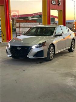 نيسان ألتيما